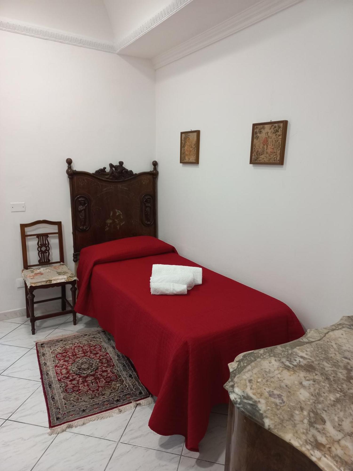 Apartamento Al Palazzo Del Principe Al Massimo Palermo Exterior foto